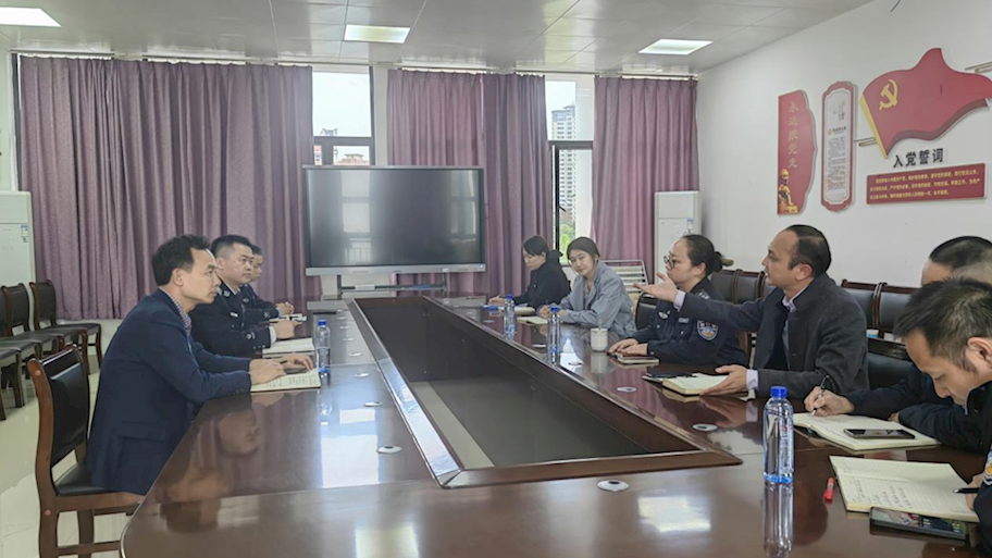 深化校企协同育人，共促学生成长发展 