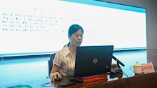 【以评促建】学校邀请南宁学院胡晓敏教授作专题培训
