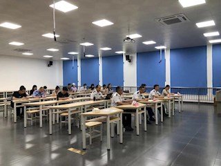 beat365唯一官方网站教务处组织开展教学方法讨论暨青教赛磨课的活动