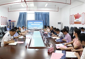 南宁学院到beat365官网调研交流