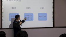 【我为群众办实事】学校举办2022届毕业生心理减压专题讲座