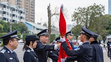 侦查学院举行2021级新生着装仪式
